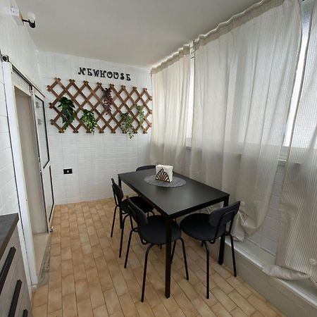 Apartamento Newhouse Dei Mille Bari Exterior foto