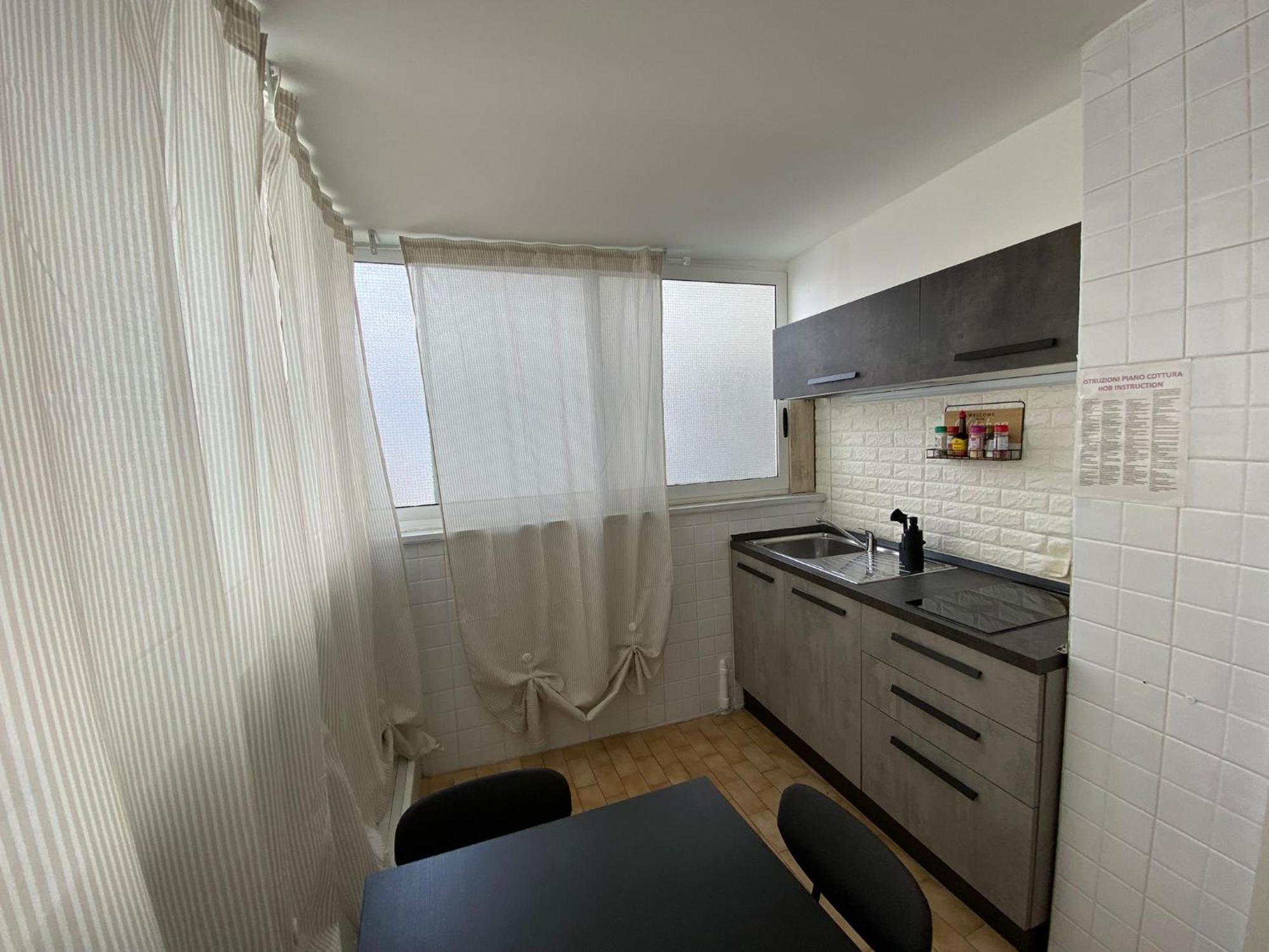 Apartamento Newhouse Dei Mille Bari Exterior foto